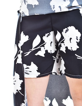 Falda short Roman Fashion a la cintura