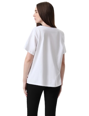 Playera manga corta Levi's cuello redondo para mujer
