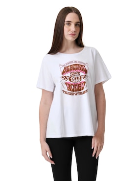 Playera manga corta Levi's cuello redondo para mujer