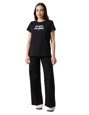 Playera manga corta Levi's cuello redondo para mujer